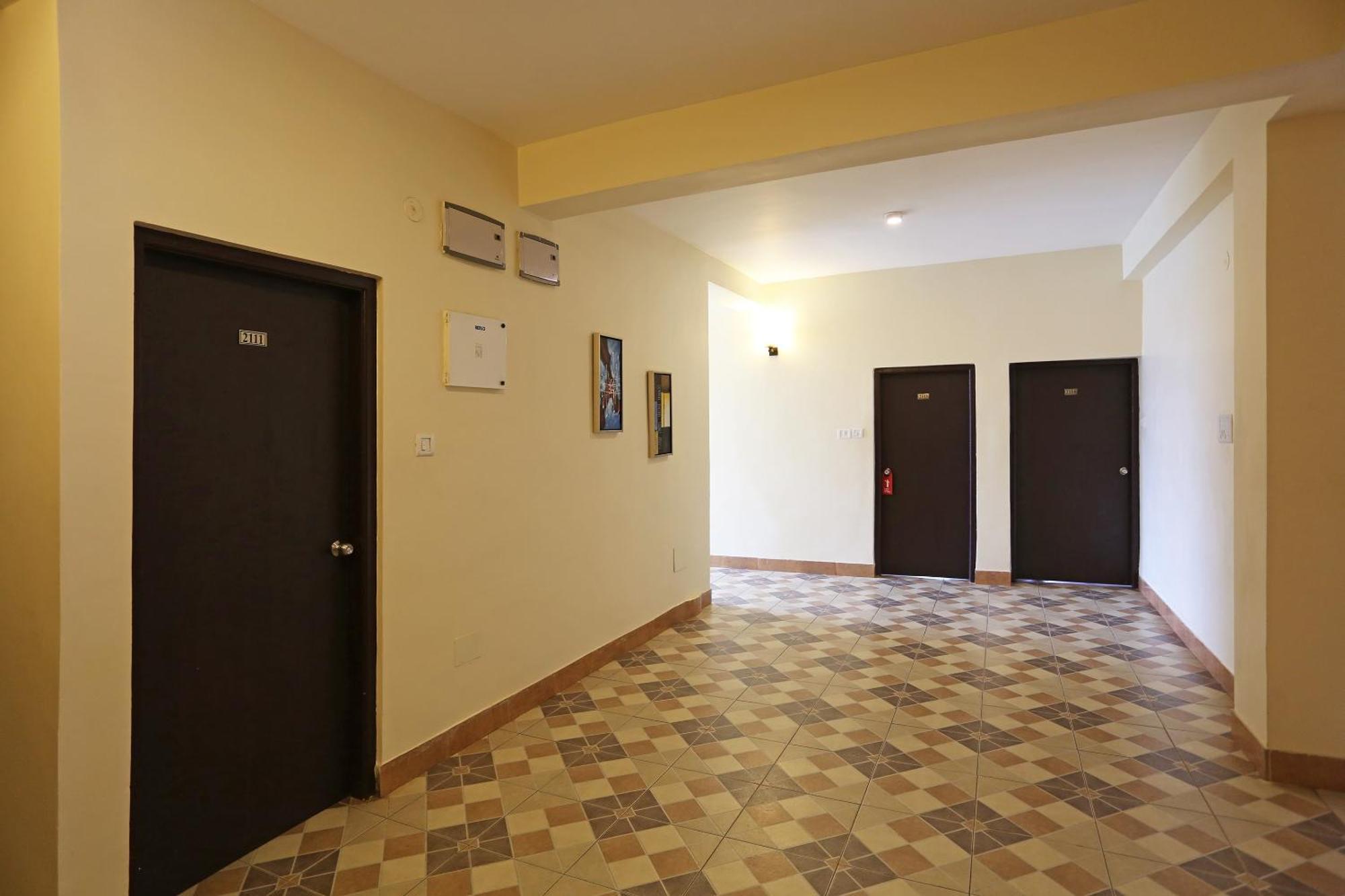 Oyo Stellar Resort Bhubaneswar Exterior photo