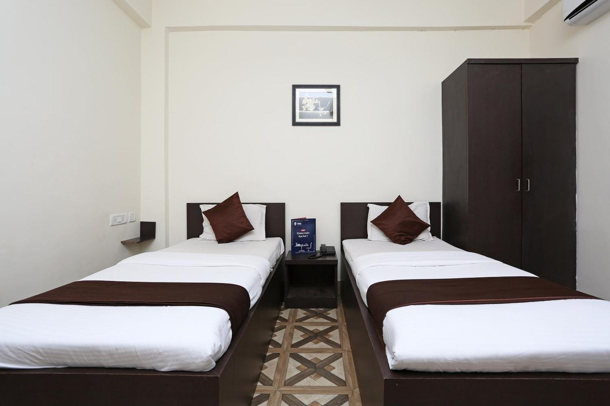 Oyo Stellar Resort Bhubaneswar Exterior photo