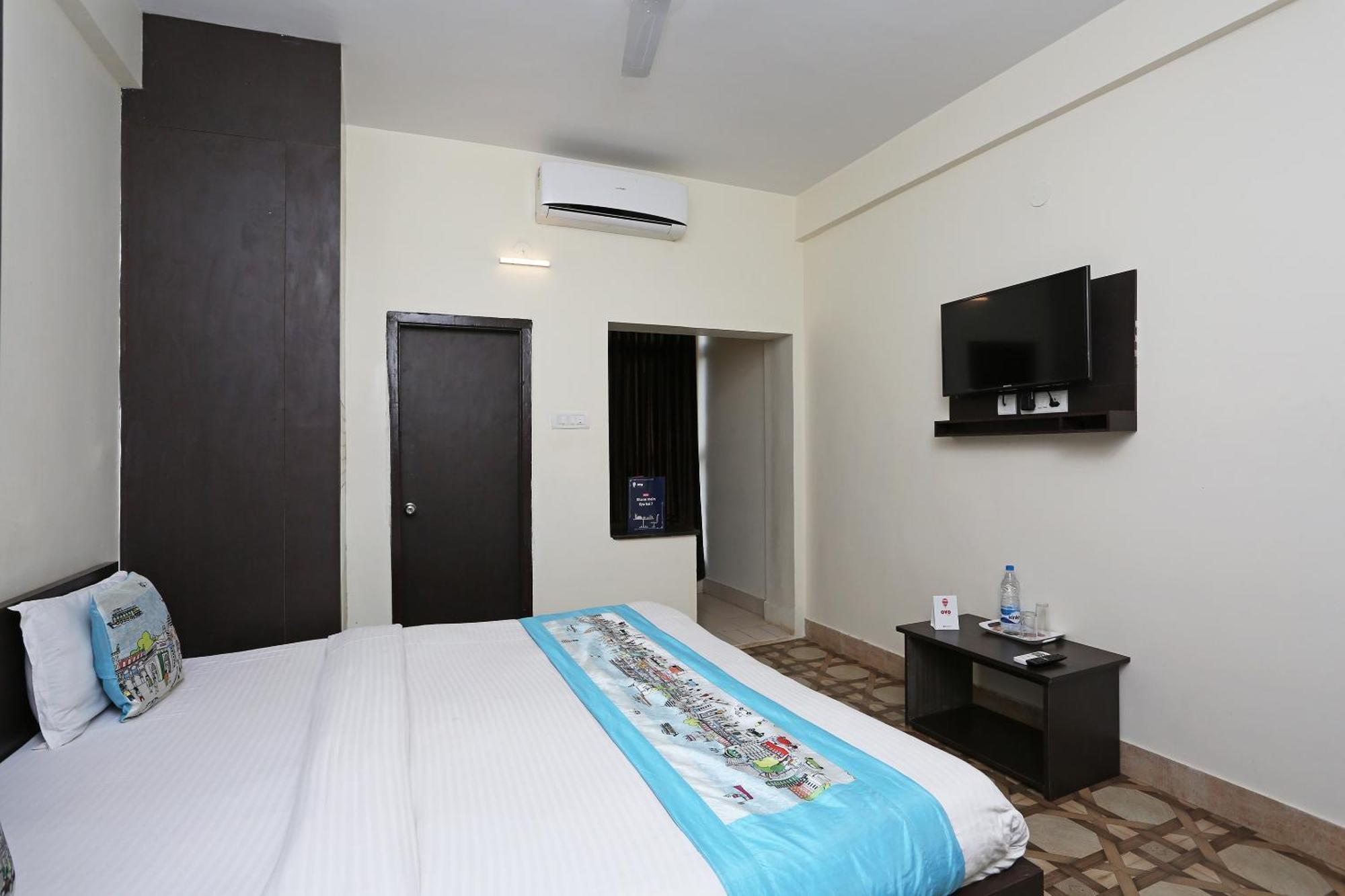 Oyo Stellar Resort Bhubaneswar Exterior photo